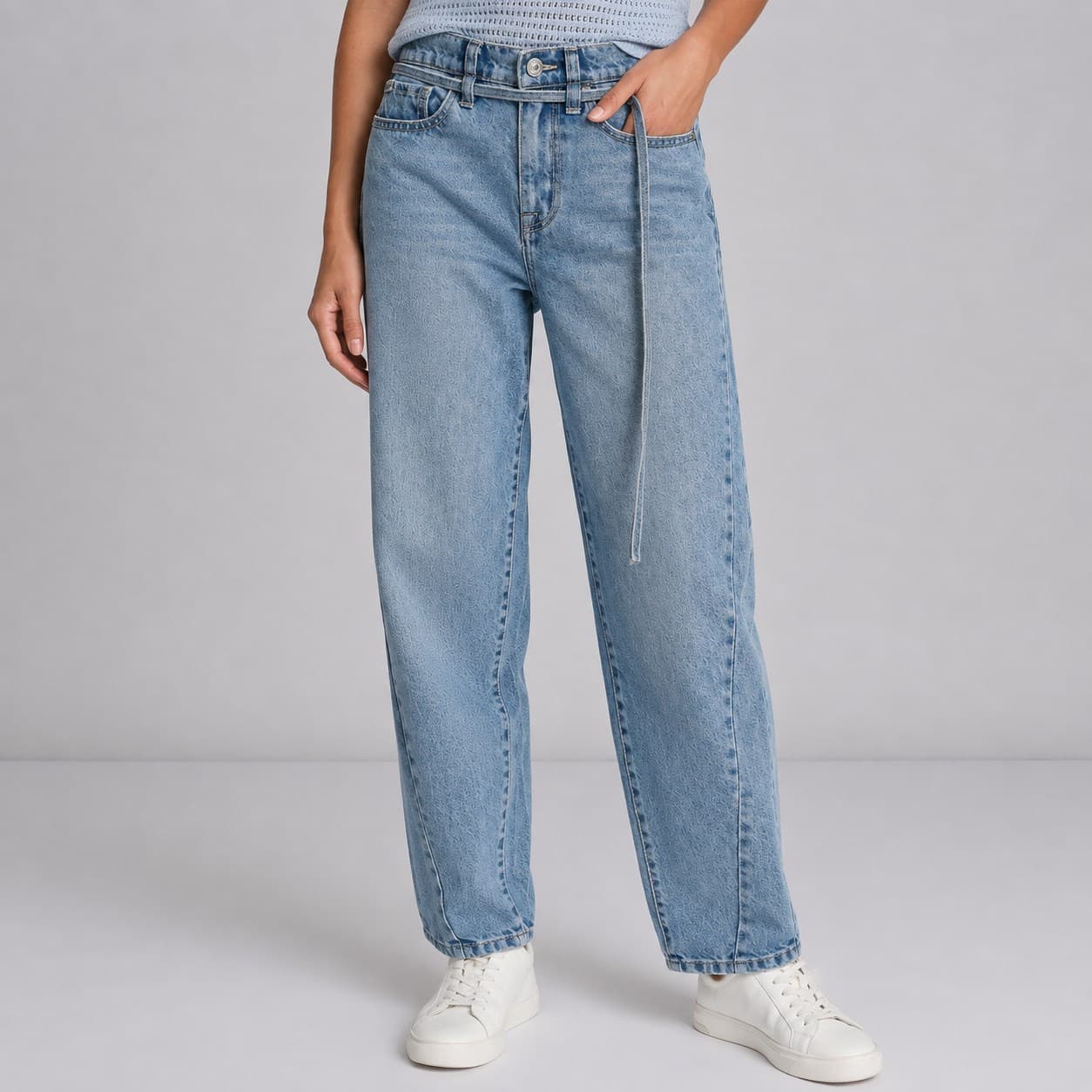 JEANS MID RISE MUJER