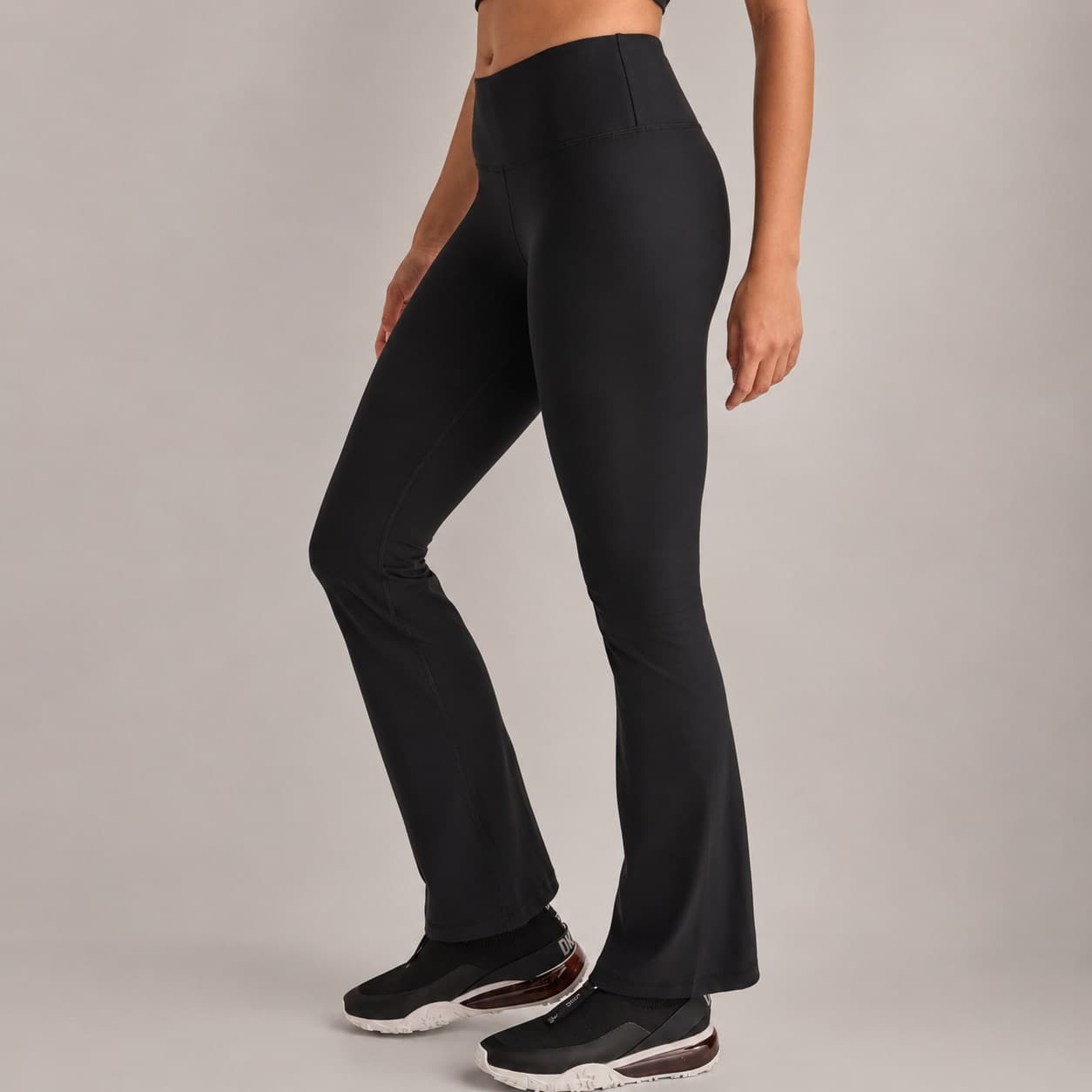 PANTALÓN LEGGINS MUJER — imagen 1